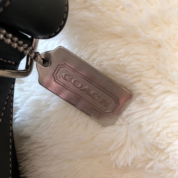 Coach Vintage Black Canvas/Leather Shoulder Bag - Picture 8 of 8